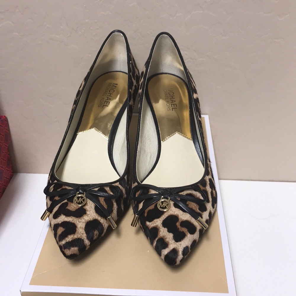 Michael Kors pumps